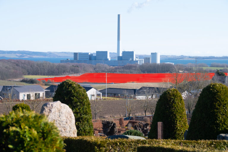 European Energy siger, at der er relativt få naboer tæt på solcellerne mellem Skødstrup og Studstrup – til gengæld er der mange i Skødstrup, der vil kunne se direkte ned på solcellerne.(Arkivfoto Thomas Nykrog)