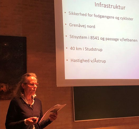 Inger Thranholm orienterede om de mange udfordringer med trafik - hvoraf kun få bliver løst "til tiden".