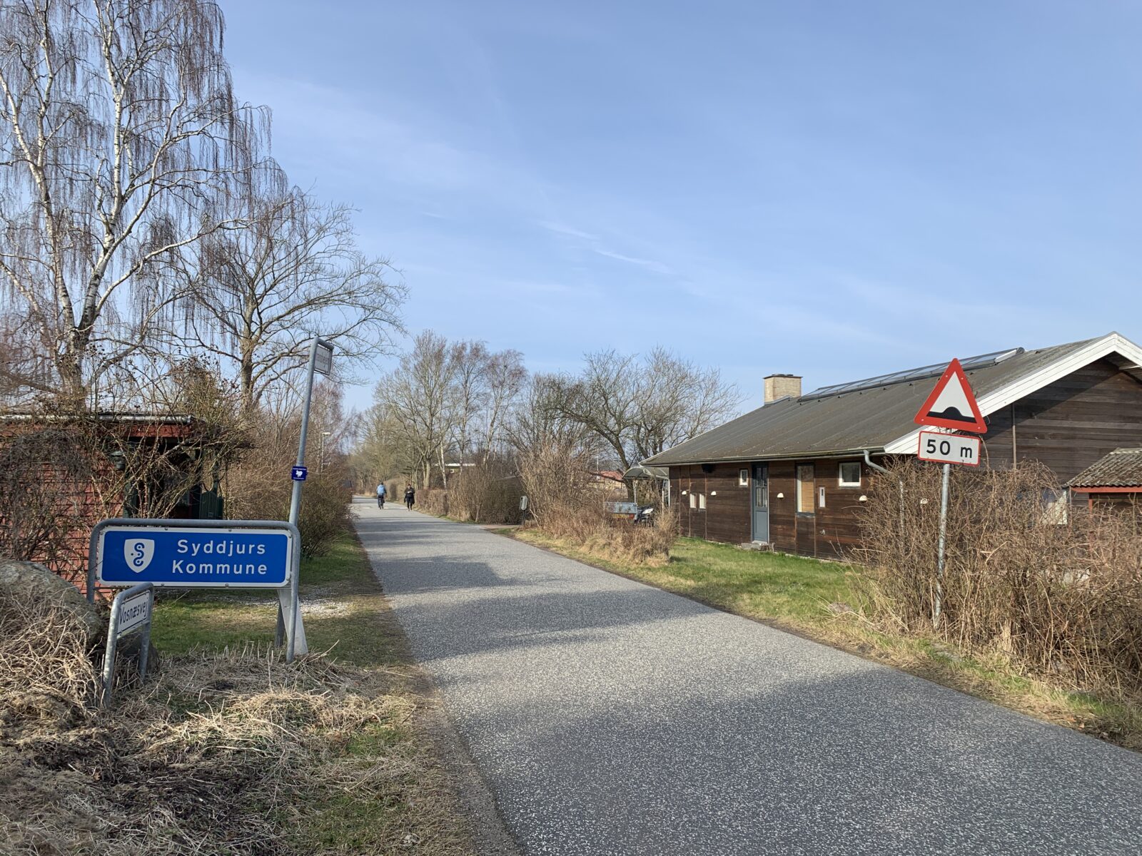 51 ejendomme her i Havhuse i Syddjurs Kommune skal tilbydes opkøb, men alle, der mener at blive generet af vindmøllerne, kan søge erstatning for værditab. (Arkivfoto Birger Agergaard)