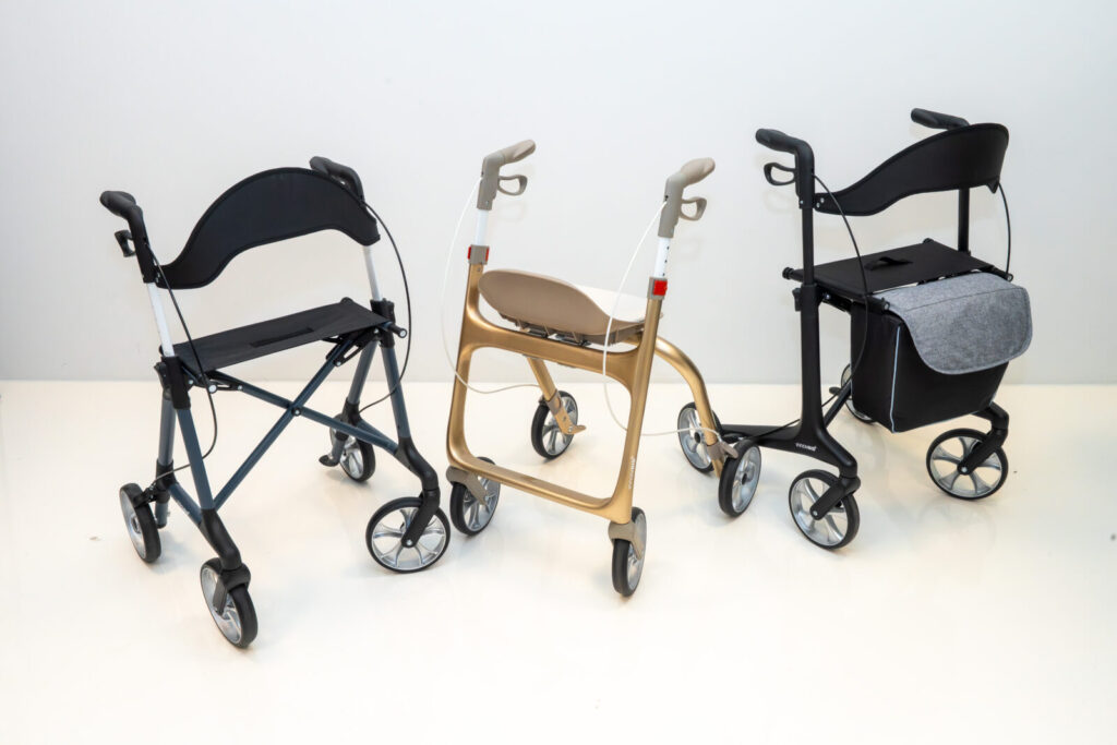Innovaids letvægts-rollatorer i forskellige modeller