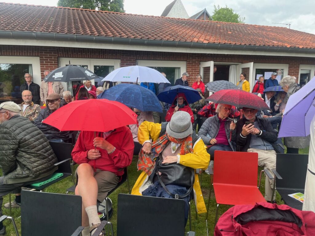 Et par dråber kunne ikke spolere den gode stemning