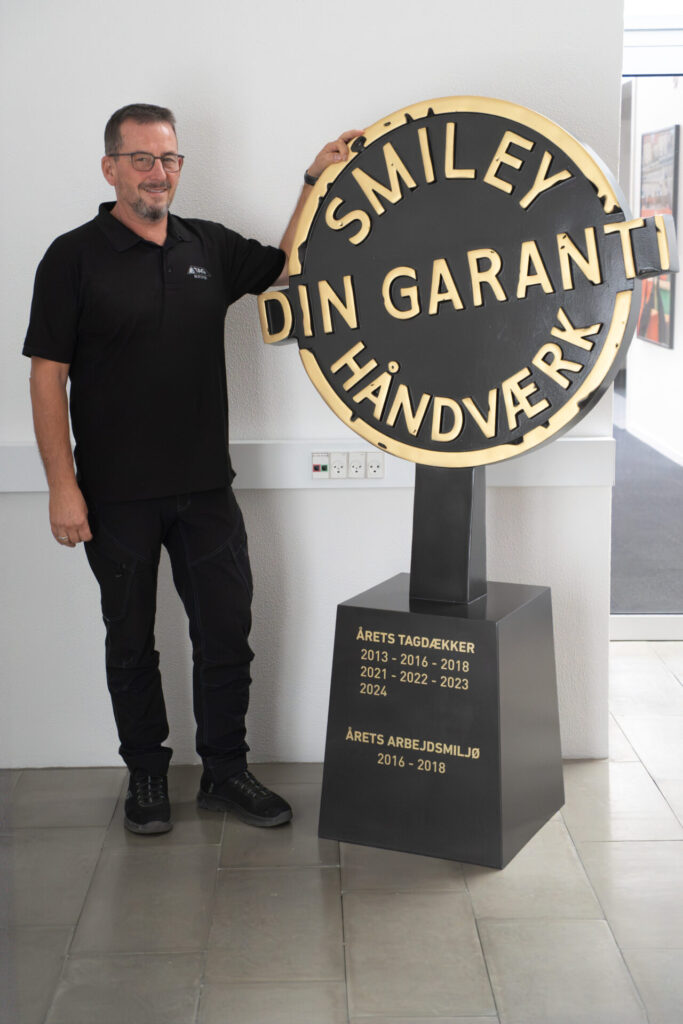 ndehaver Mikkel Christensen og hans firma kan prale af at være Årets Tagdækker hele syv gange.