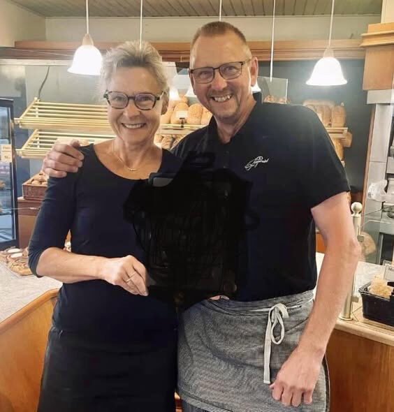 Nu skal Hanne og Jan prøve at have fri. Foto: Privat.